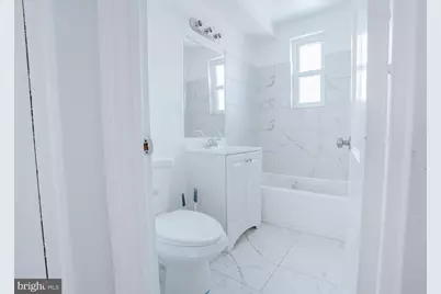 32 Varnum Street NE, Washington, DC 20011 - Photo 8