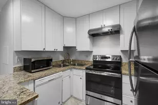 1828 California St NW, Washington, DC 20009 - Photo 58