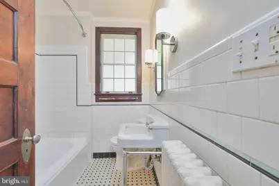 2428 Tunlaw Road NW, Washington, DC 20007 - Photo 22