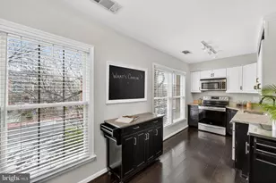 1117 G St SE, Washington, DC 20003 - Photo 12