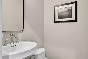 1117 G St SE, Washington, DC 20003 - Photo 18