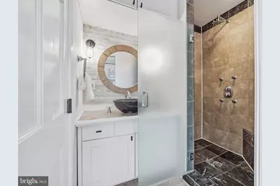 216 Ascot Place NE, Washington, DC 20002 - Photo 18