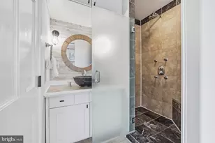 216 Ascot Pl NE, Washington, DC 20002 - Photo 18