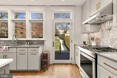 410 Douglas Street NE, Washington, DC 20017 - Photo 12