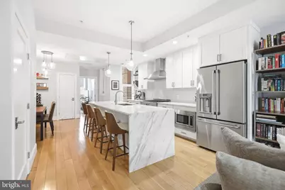 819 D Street NE #18, Washington, DC 20002 - Photo 2