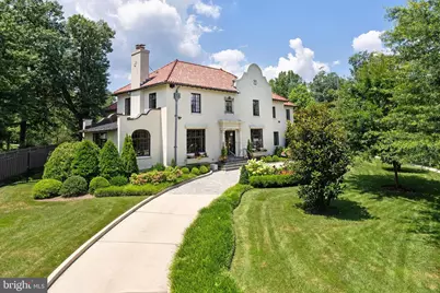 3400 Massachusetts Avenue NW, Washington, DC 20007 - Photo 1