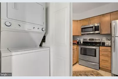 3617 38th Street NW #209, Washington, DC 20016 - Photo 6