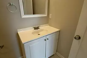 1313 Pennsylvania Ave. SE, Washington, DC 20003 - Photo 4