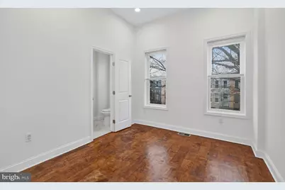 113 15th Street SE, Washington, DC 20003 - Photo 10