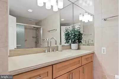 700 New Hampshire Avenue NW #320, Washington, DC 20037 - Photo 24