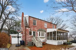 4353 Verplanck Pl NW, Washington, DC 20016 - Photo 32