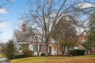 4353 Verplanck Pl NW, Washington, DC 20016 - Photo 2