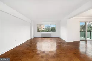 4201 Cathedral Ave NW, Washington, DC 20016 - Photo 10