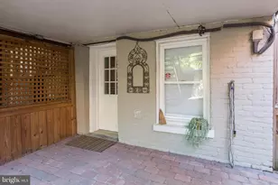 1825 Ontario Pl NW, Washington, DC 20009 - Photo 4