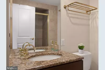 1200 23rd Street NW #910, Washington, DC 20037 - Photo 24