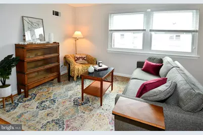 1627 Massachusetts Avenue SE #302, Washington, DC 20003 - Photo 4