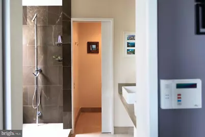 524 6th Street SE, Washington, DC 20003 - Photo 30