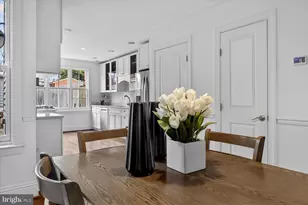 916 G St SE, Washington, DC 20003 - Photo 8