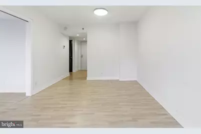 1401 17th Street NW #507, Washington, DC 20036 - Photo 2