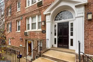 4491 MacArthur Blvd NW, Washington, DC 20007 - Photo 2