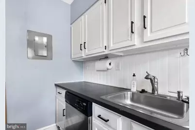 4491 Macarthur Boulevard NW #304, Washington, DC 20007 - Photo 10