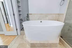 1830 Jefferson Pl NW, Washington, DC 20036 - Photo 30