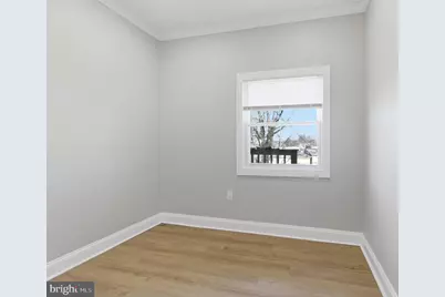 1250 Holbrook Terrace NE #2, Washington, DC 20002 - Photo 2