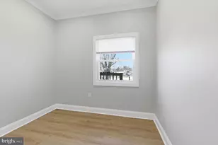 1250 Holbrook Terrace NE, Washington, DC 20002 - Photo 2