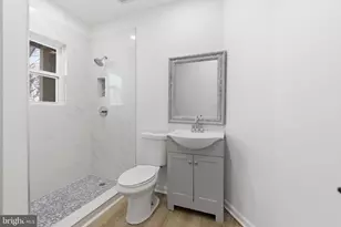 1250 Holbrook Terrace NE, Washington, DC 20002 - Photo 12