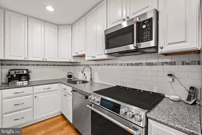 4228 40th Street NW, Washington, DC 20016 - Photo 14