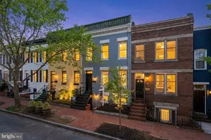 2132 Newport Pl NW, Washington, DC 20037 - Photo 32