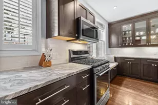 2132 Newport Pl NW, Washington, DC 20037 - Photo 12