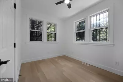 2712 S Dakota Avenue NE, Washington, DC 20018 - Photo 10