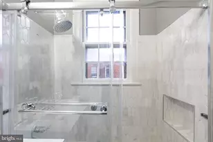 2707 Adams Mill Rd NW, Washington, DC 20009 - Photo 16