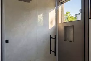 2717 Tennyson St NW, Washington, DC 20015 - Photo 36