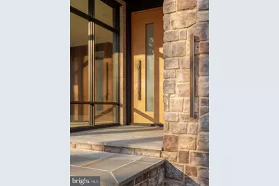 2717 Tennyson Street NW, Washington, DC 20015 - Photo 4