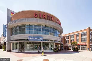 3450 39th St NW, Washington, DC 20016 - Photo 24