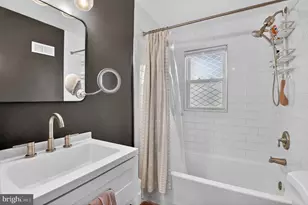 162 Forrester St SW, Washington, DC 20032 - Photo 14