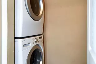 11 R St NW, Washington, DC 20001 - Photo 12