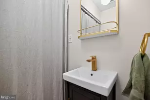 1220 Constitution Ave NE, Washington, DC 20002 - Photo 22