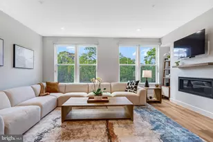 406 Brookland Grv Dr NE, Washington, DC 20017 - Photo 6