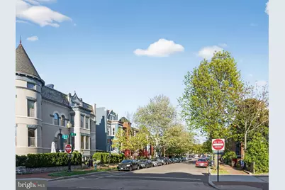 147 Rhode Island Avenue NW, Washington, DC 20001 - Photo 2