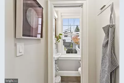 1724 34th Street NW, Washington, DC 20007 - Photo 18