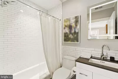 1724 34th Street NW, Washington, DC 20007 - Photo 12