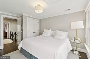 1724 34th St NW, Washington, DC 20007 - Photo 10