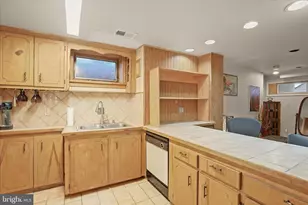 3137 18th St NE, Washington, DC 20018 - Photo 46