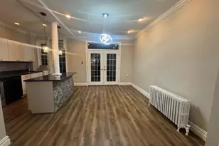 228 Ascot Pl NE, Washington, DC 20002 - Photo 4