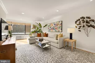 2501 Calvert St NW, Washington, DC 20008 - Photo 4