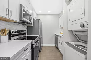 1763 Columbia Rd NW, Washington, DC 20009 - Photo 12
