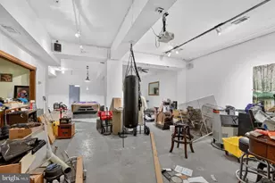 916 Blagden Alley NW, Washington, DC 20001 - Photo 10